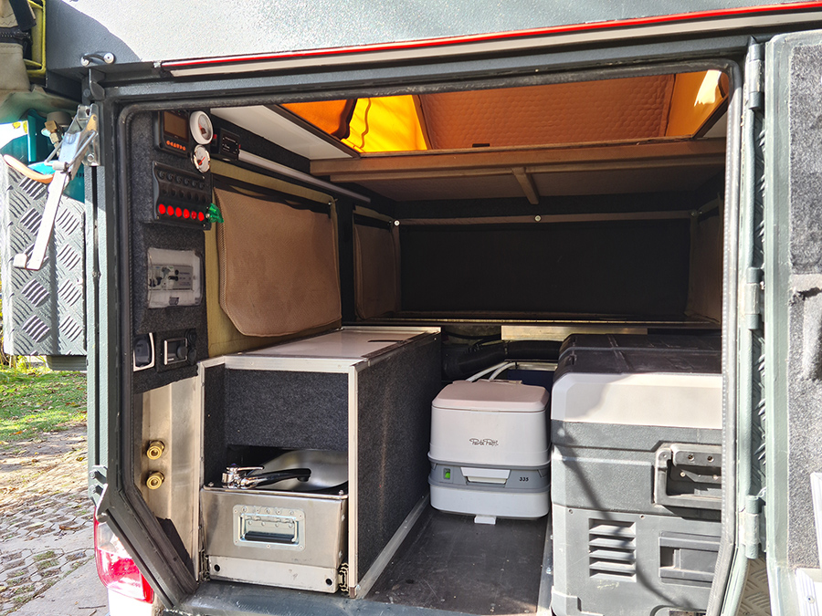 Toyota Hilux Global Cruiser Off Road Camping Wohnmobil